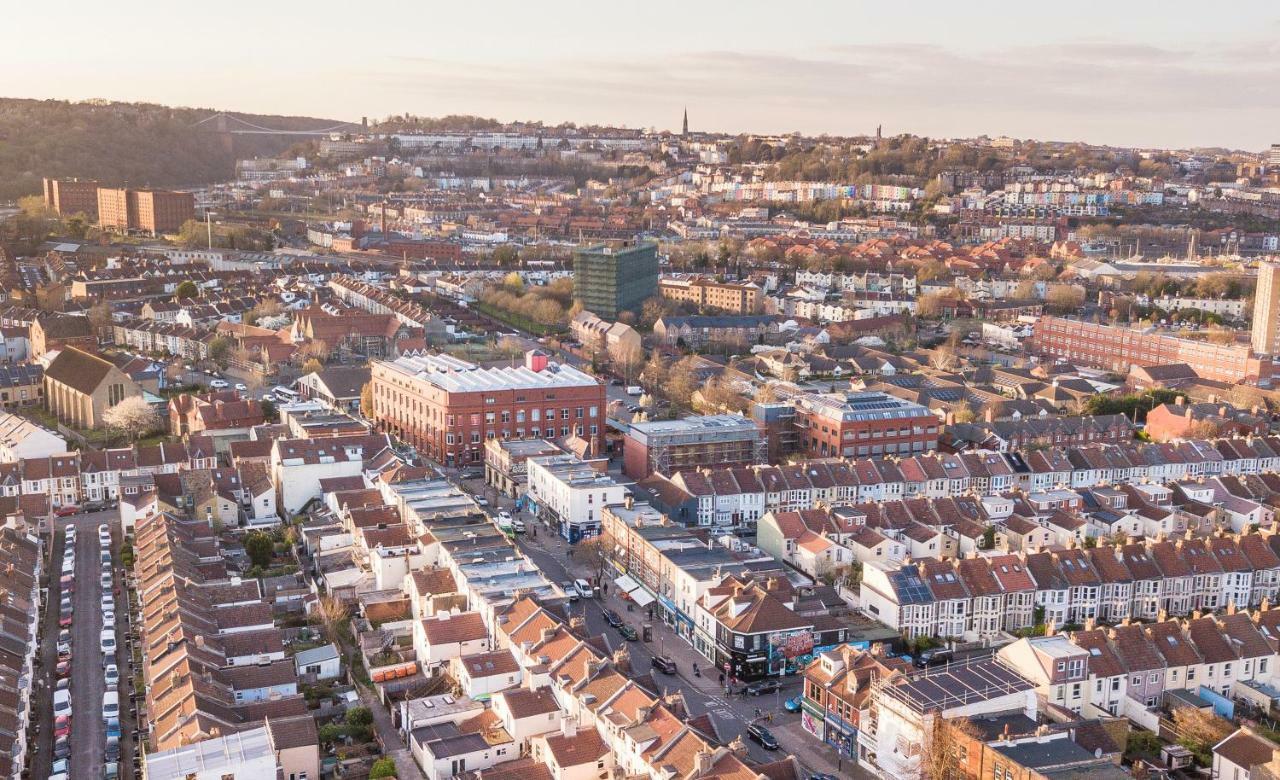 Remi Martin'S Place Bristol Exterior foto